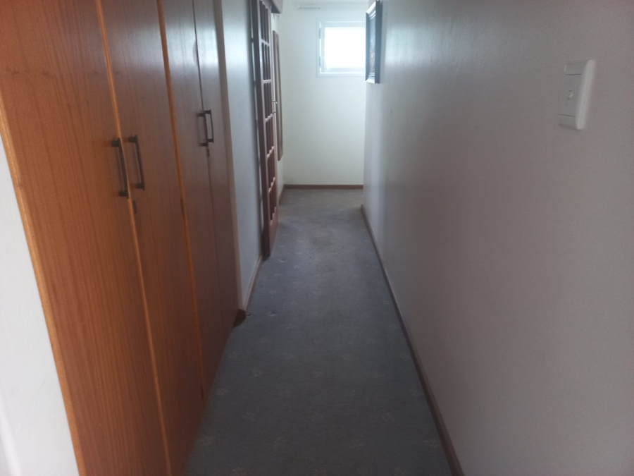 4 Bedroom Property for Sale in Gonubie Eastern Cape